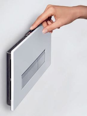 Кнопка змиву Geberit Sigma 40 із вбудованою системою видалення запаху, пластик білий/алюміній 115.600.KQ.1