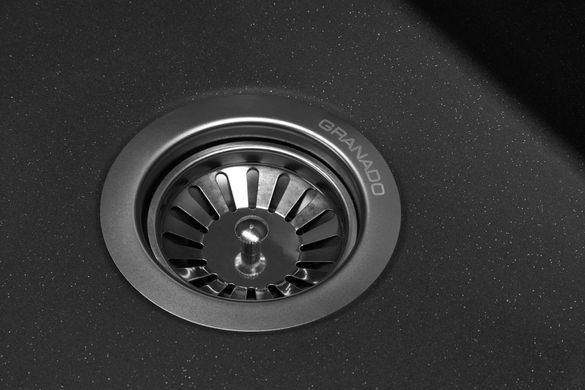 Кухонная мойка GRANADO LERIDA Black Shine врезная 560x510 мм, с сифоном (0401)